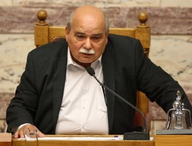 Ο Ν.Βούτσης απαντά στους 22 μητροπολίτες: «Να πάρουν την ιστορική ευθύνη να πουν τι προτείνουν»